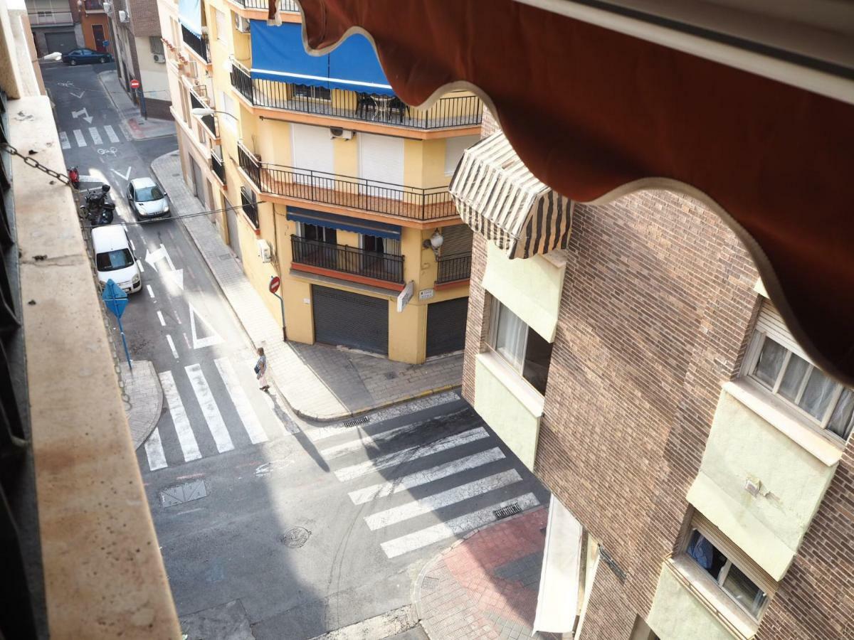 Amiga Apartment Alicante Exterior photo